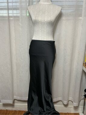 LIONESS maxi satin skirt